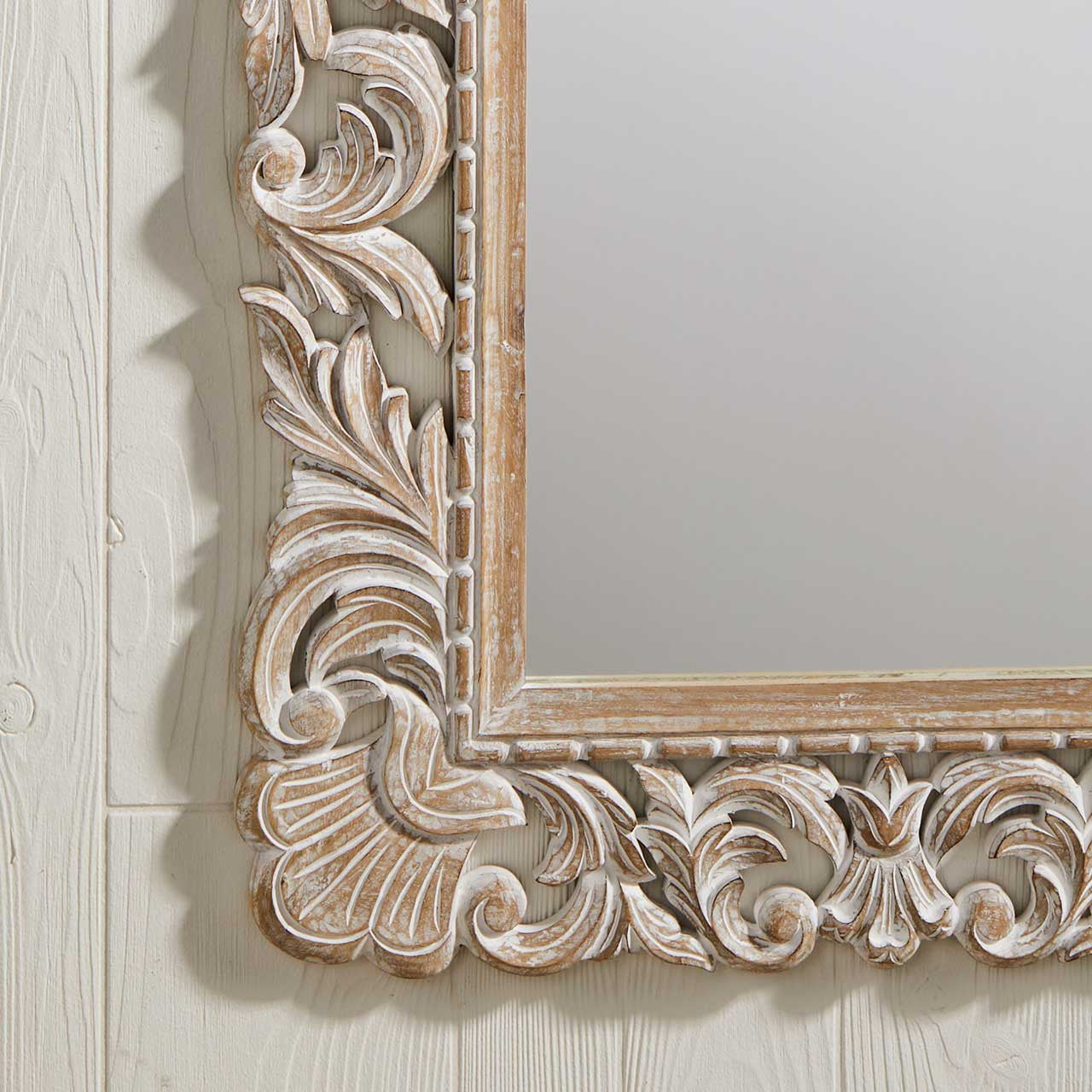 Acanthus Rosettes Hand- Carved Wall Mirror (*Local Pickup/Local Delivery Only)