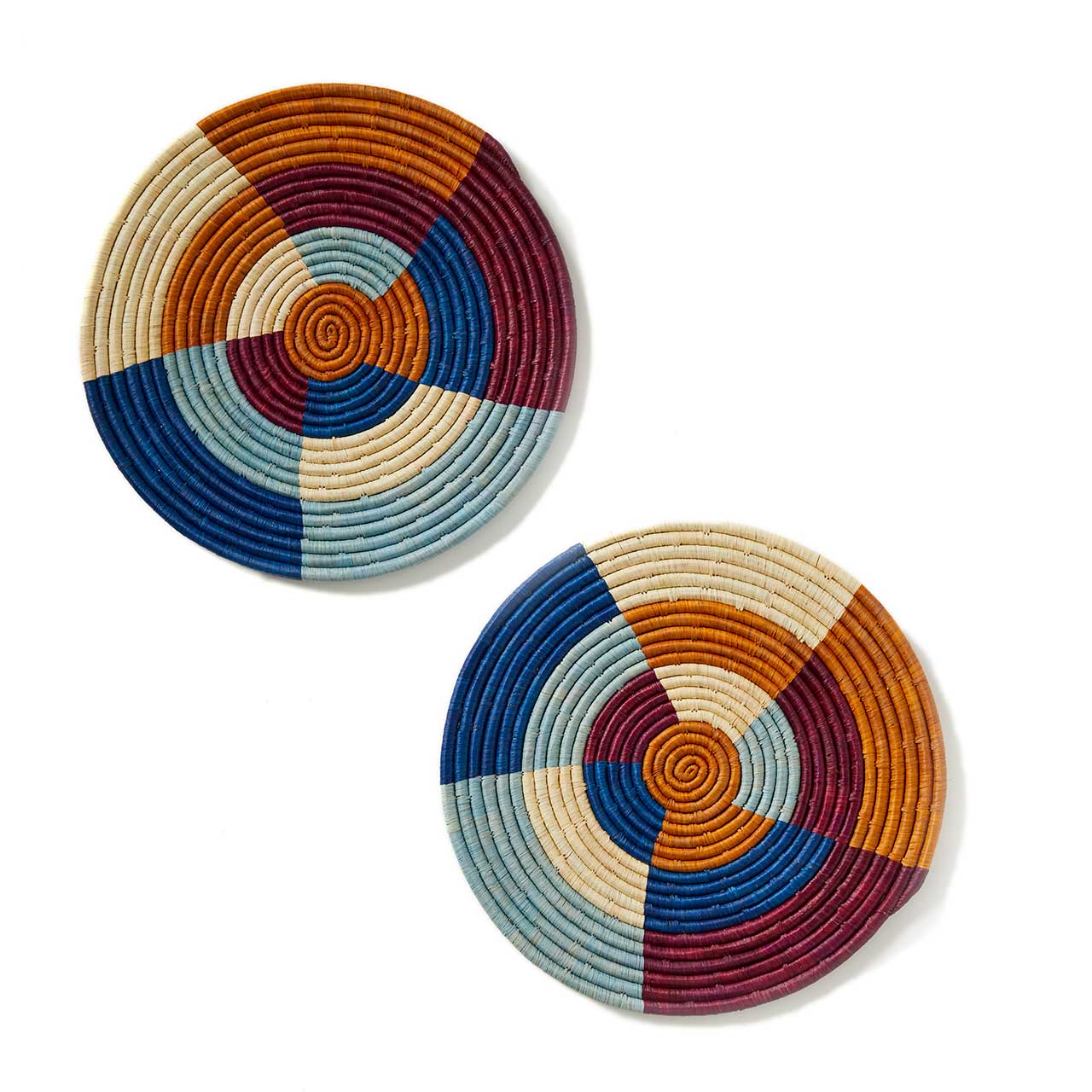 Dati Shore Raffia Charger- Sold Individually