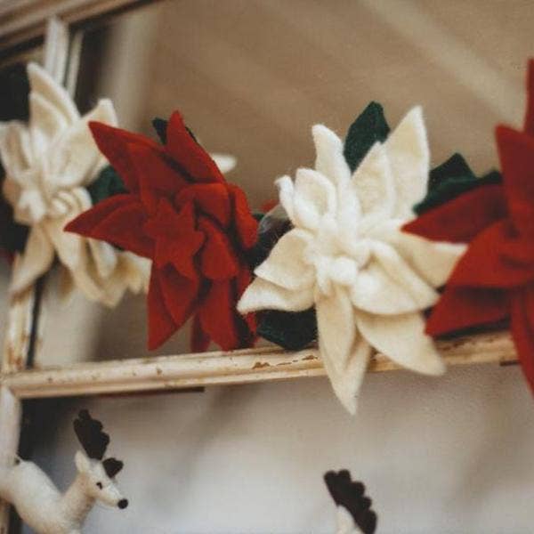 Felt Poinsettia Garland
