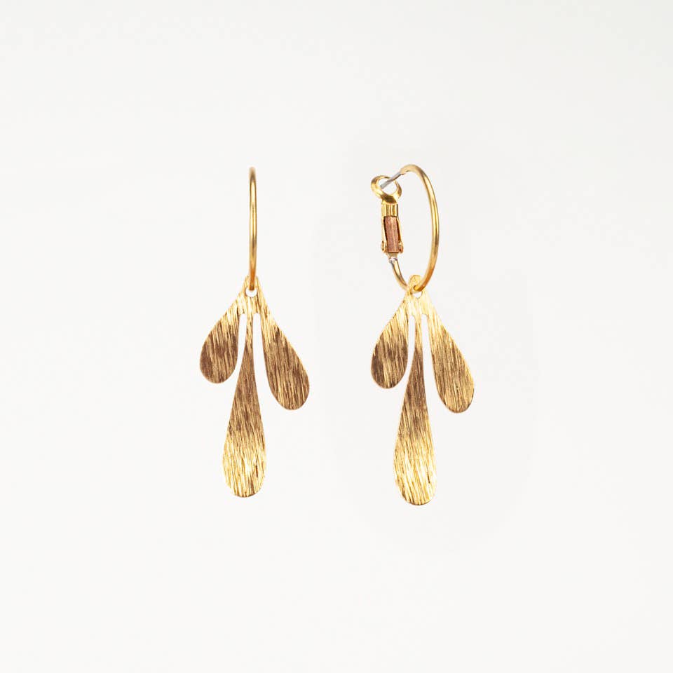 Graphic Leaf Charm Hoop Earrings