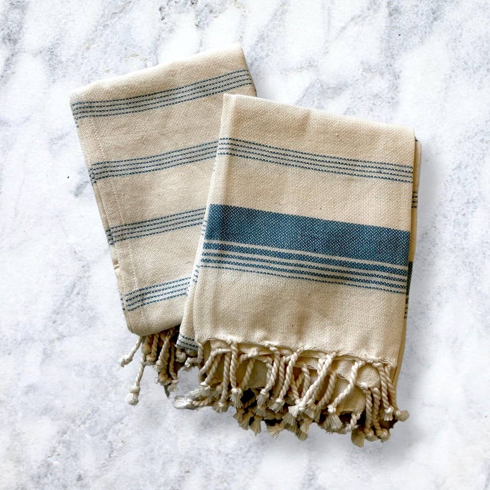 Oversized Hand Towels in Organic Cotton: Blue