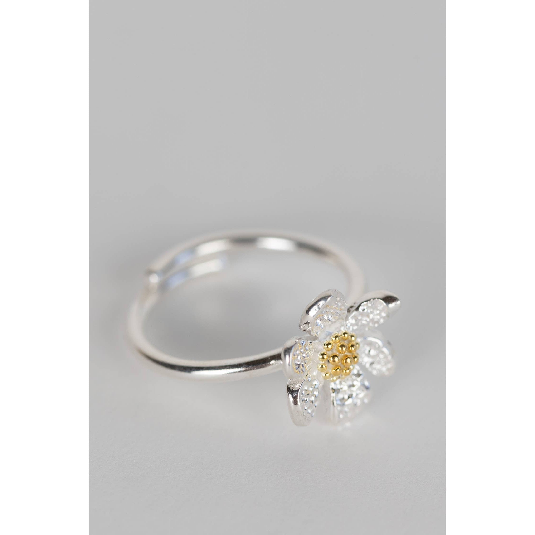 Silver Flower Ring