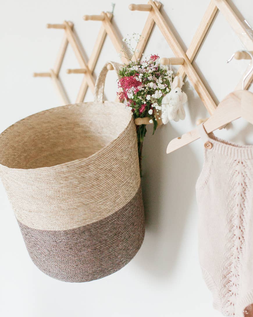 Prado Hanging Palm Basket (*Local Pickup/Local Delivery Only)