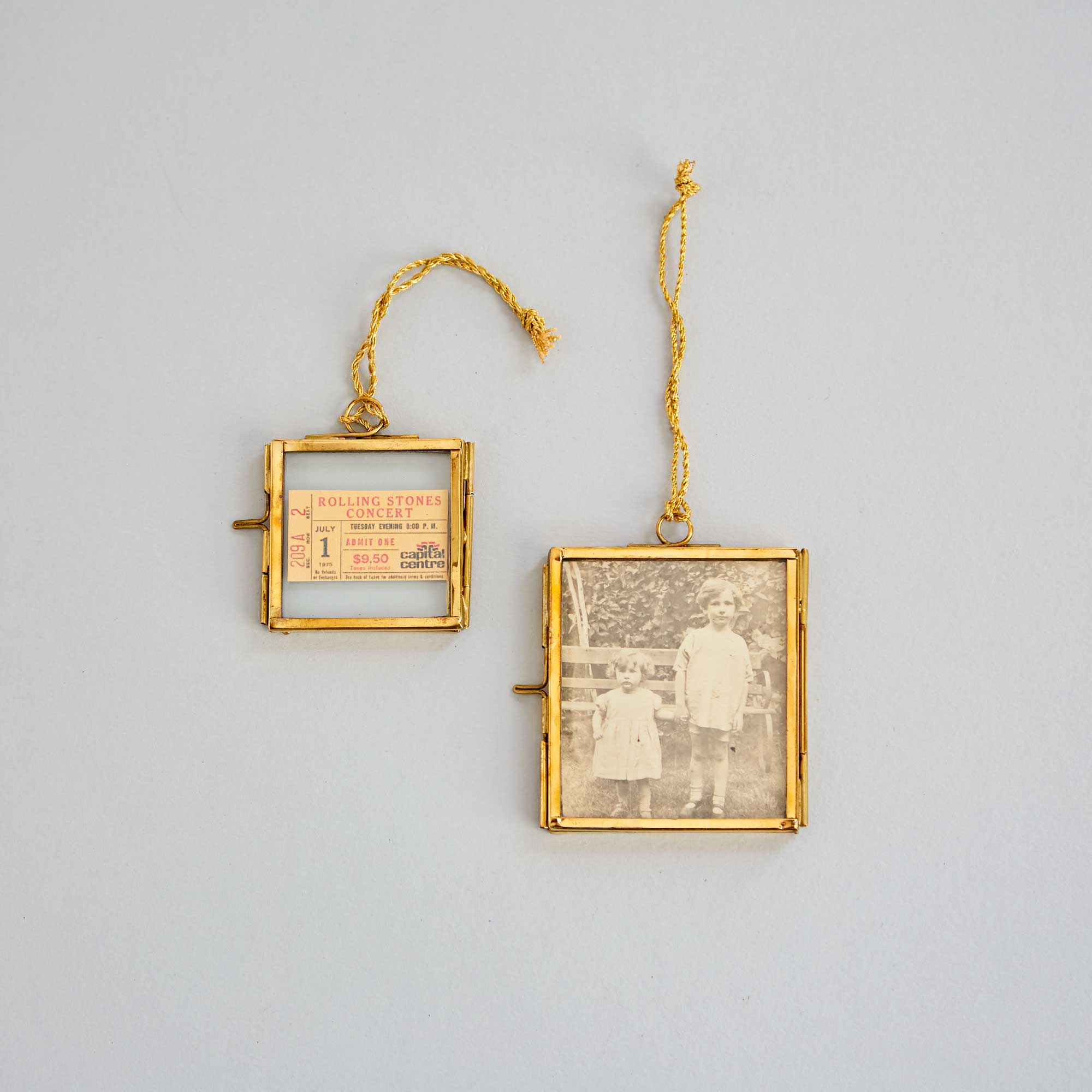 Alia Square Hanging Photo Frame - Mini Gold