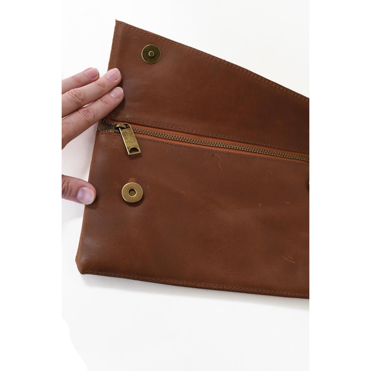 Angle Clutch- Assorted Colors