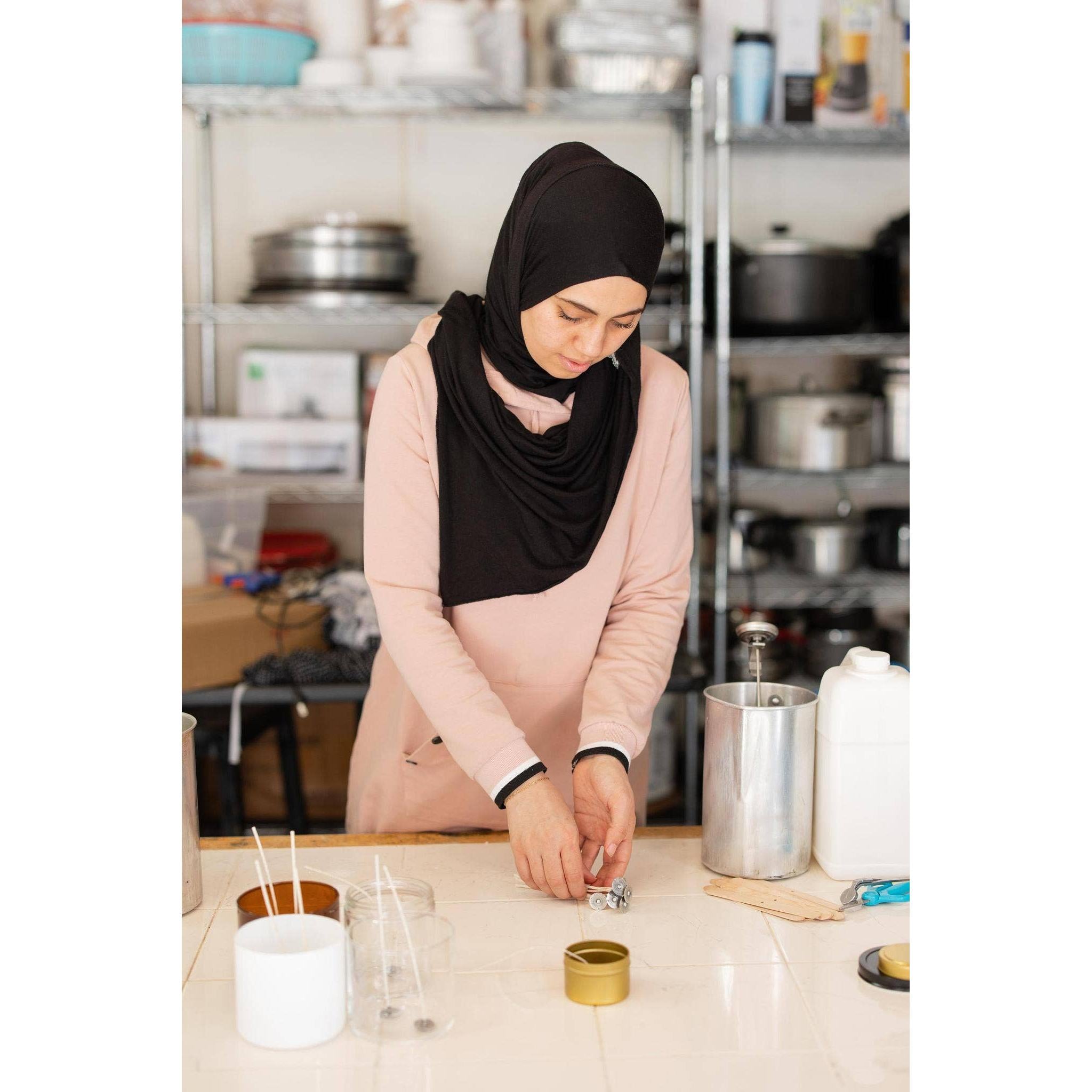 Assorted Holiday Scents- 2 oz Tin