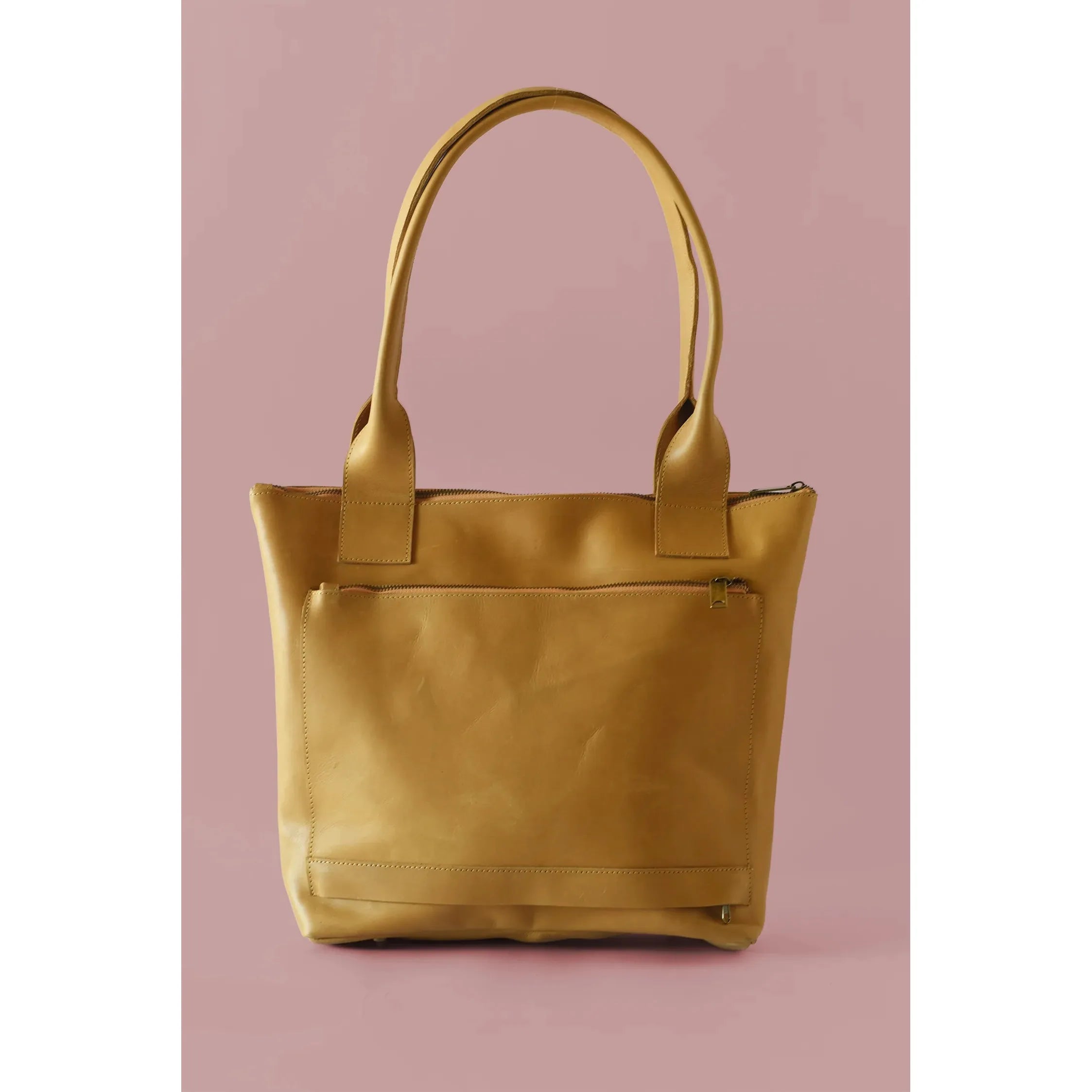 Caramel Large Classic Shoulder Bag