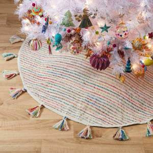 Cheerful Remnant Tree Skirt