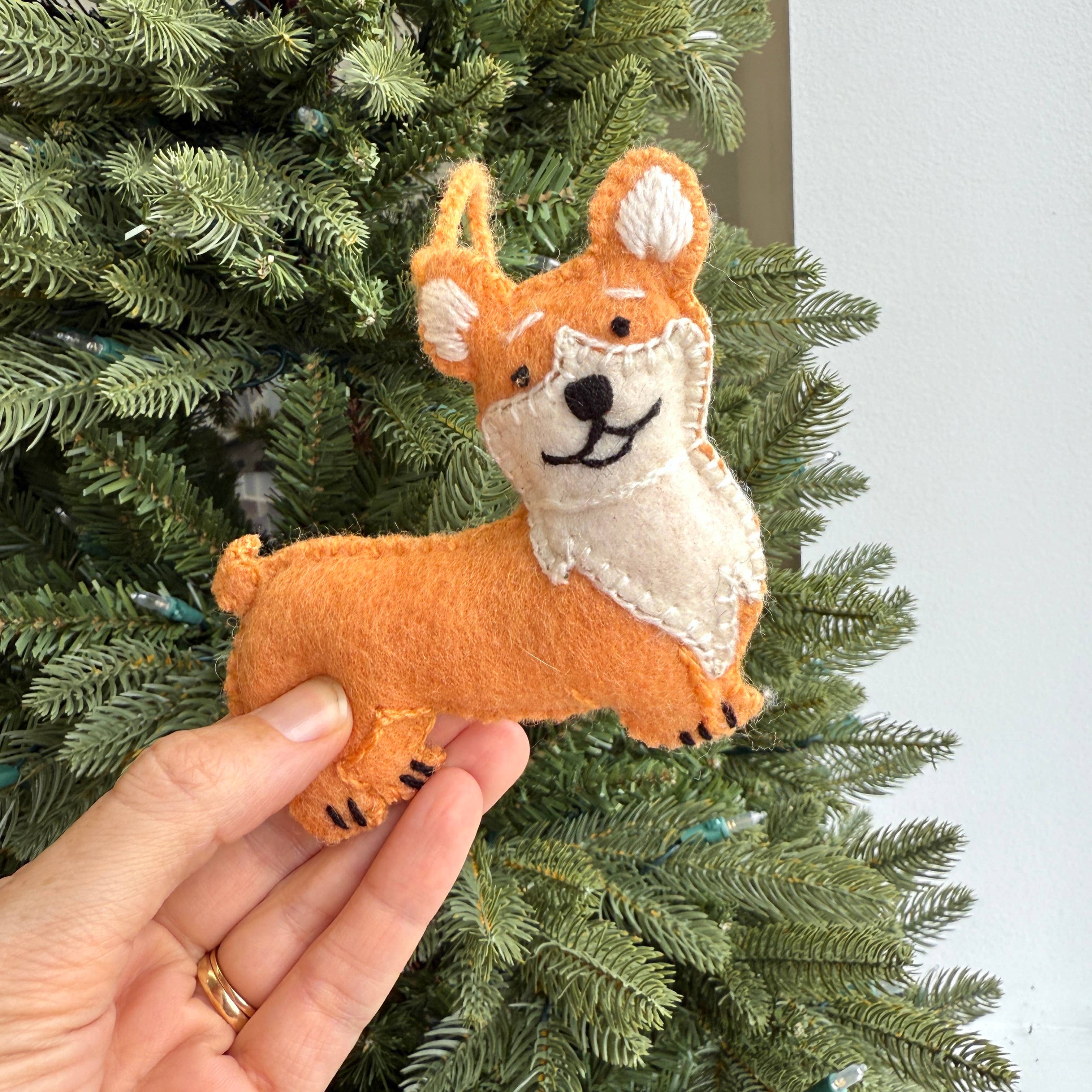 Corgi Embroidered Wool Ornament 