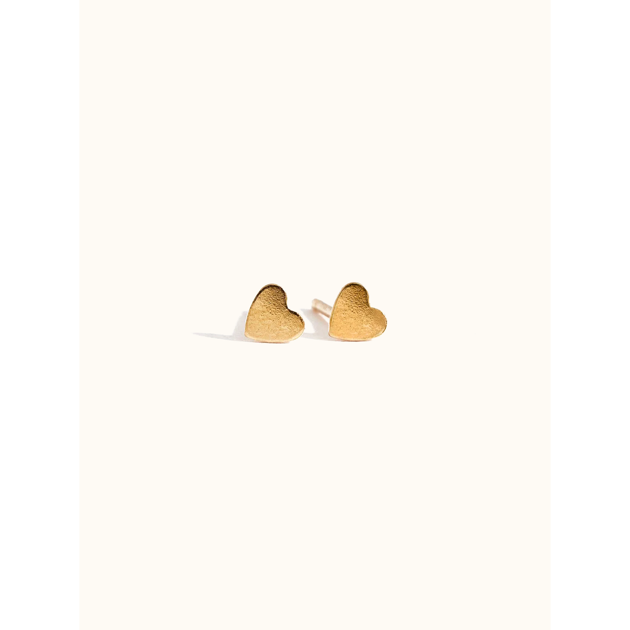 Dainty Heart Studs
