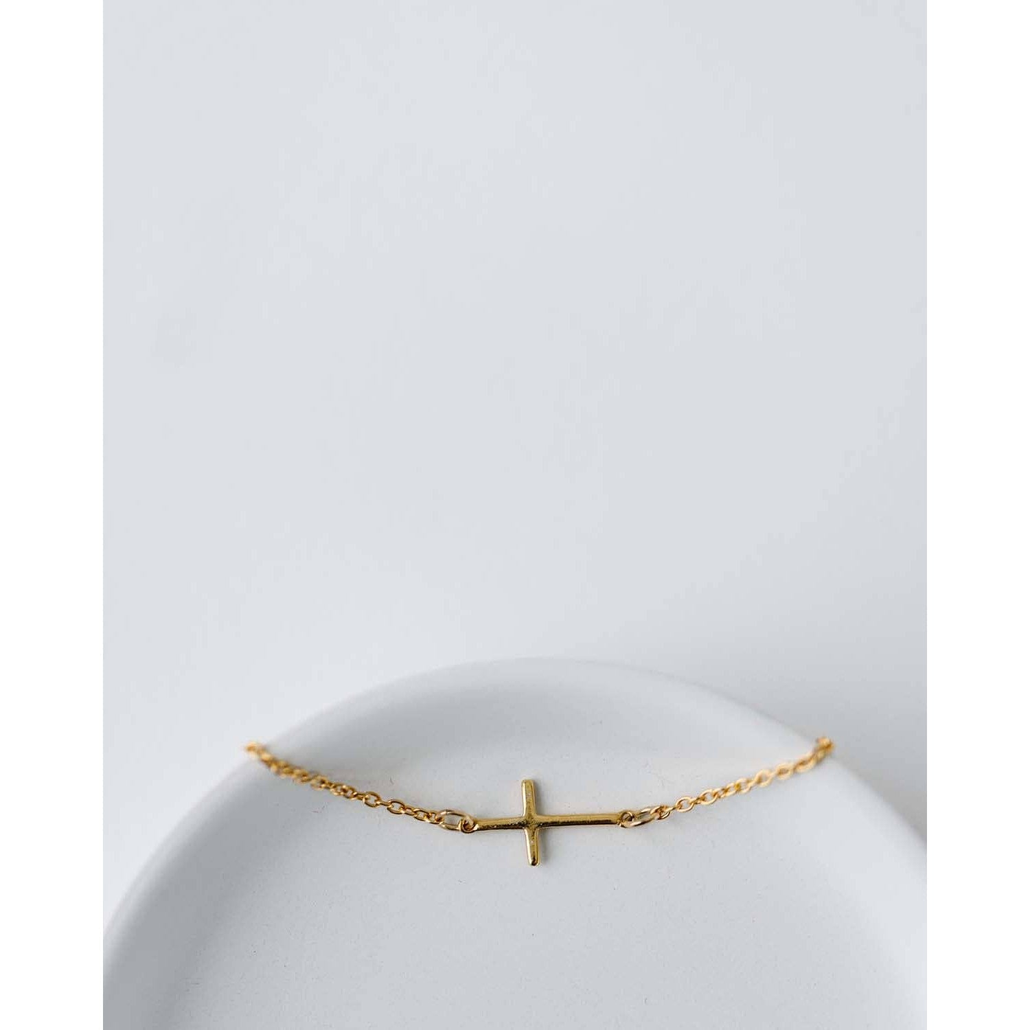 Faith Gold Cross Bracelet