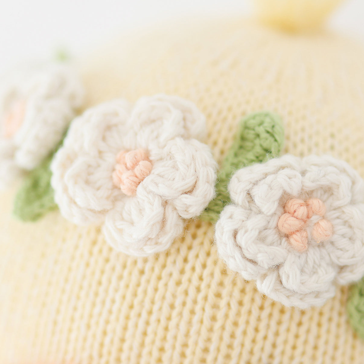 Flora the Duckling (Ivory) - Assorted Sizes