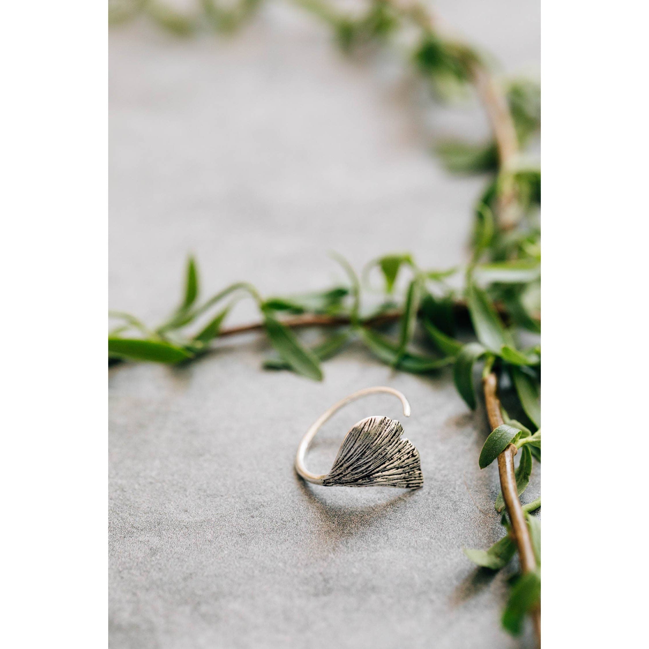 Ginkgo Leaf Ring