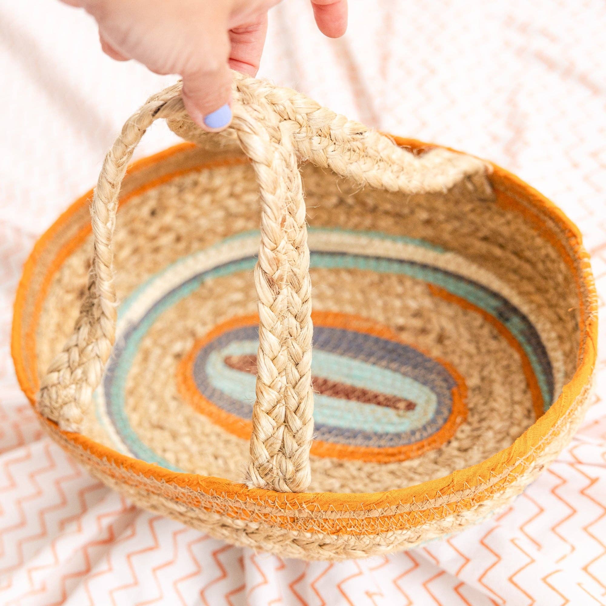 Handled Seagrass Basket - Assorted Colors