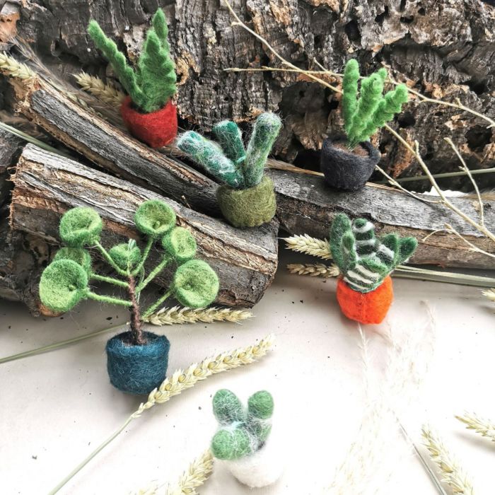 Handmade Felt Hanging Mini Plant