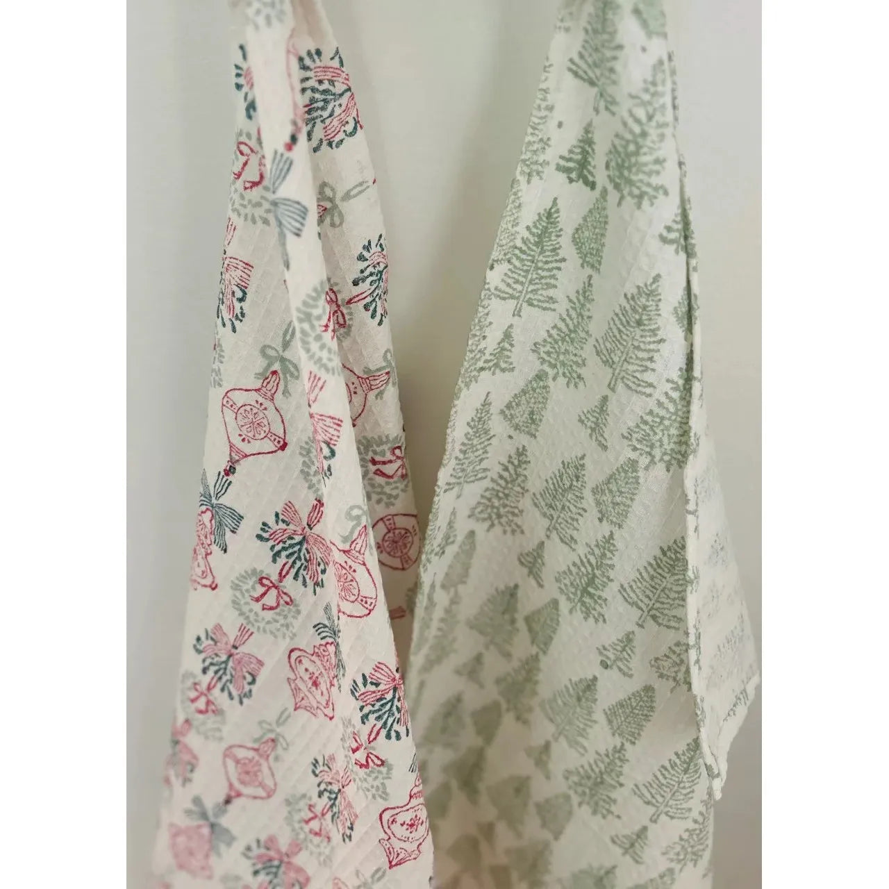 Holiday Tea Towel Set