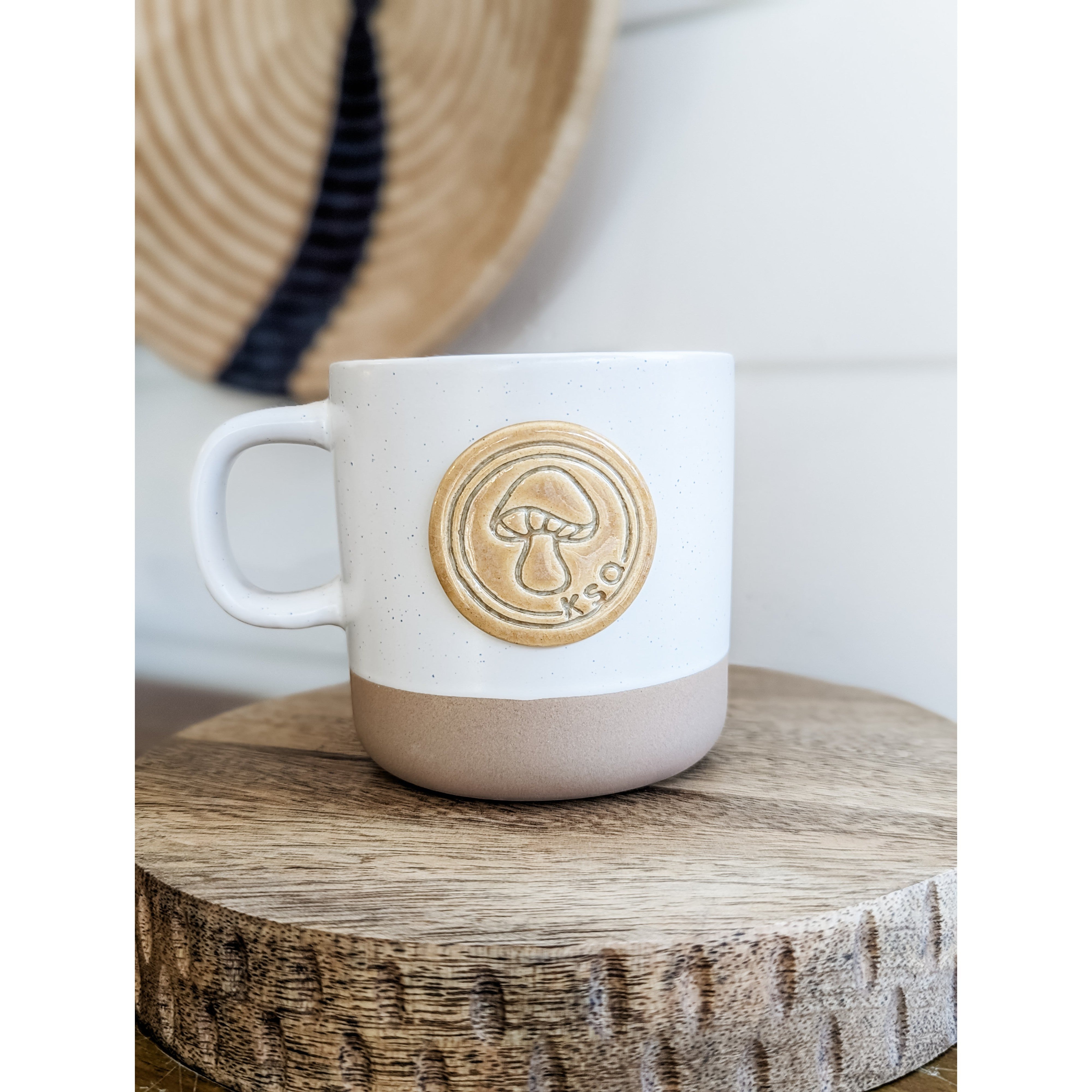 Kennett Square Mushroom Mug: Cabin Style (10 oz)