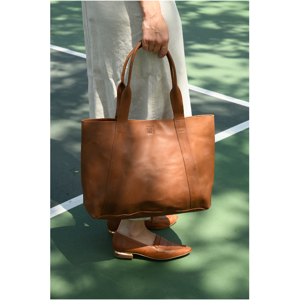 Medium Cognac Brown Leather Tote