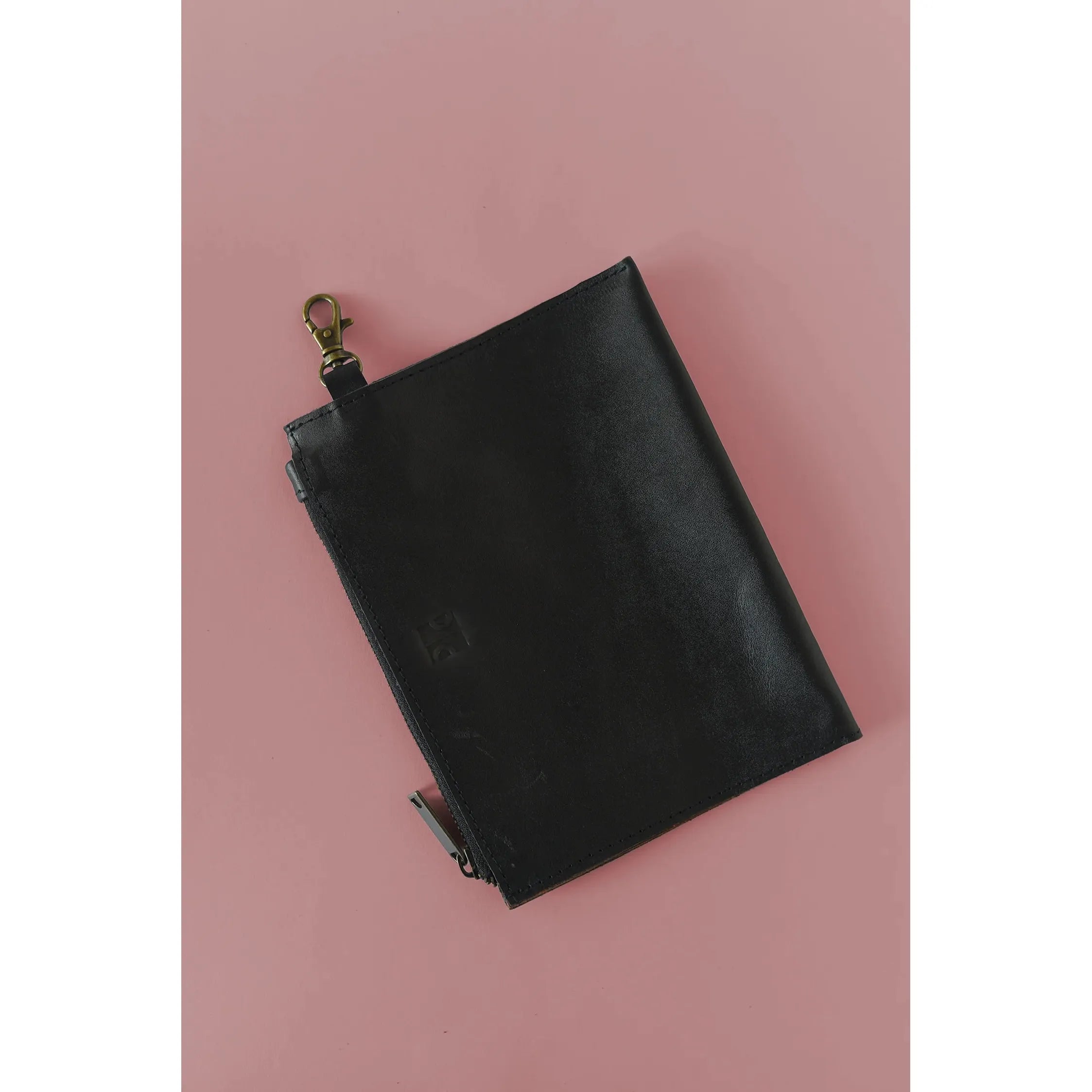 Medium Pouch- Assorted Colors