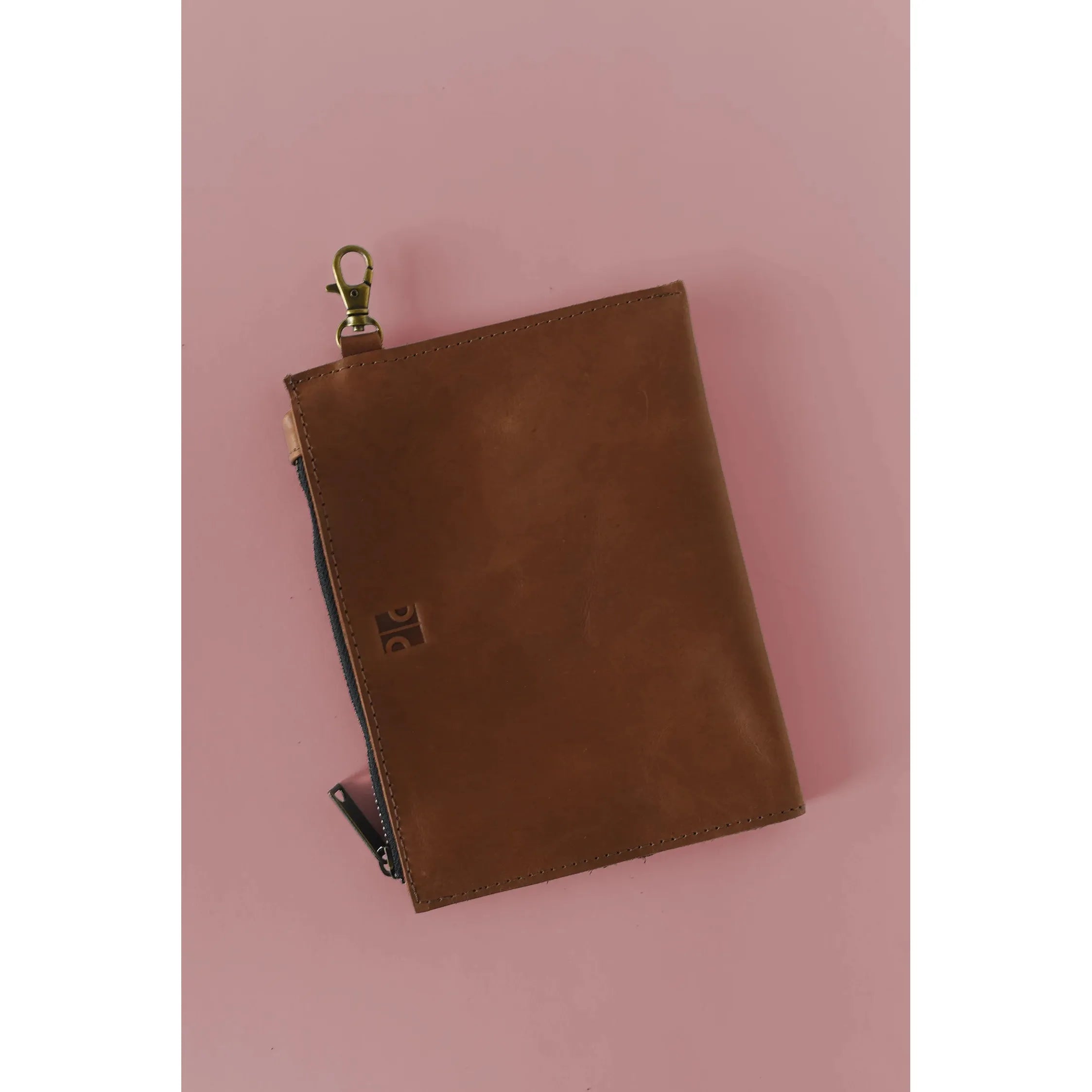 Medium Pouch- Assorted Colors