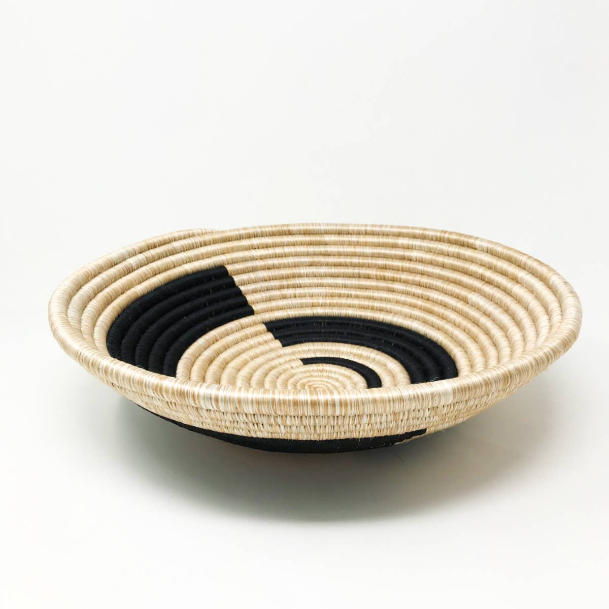 Medium Woven Bowl- Assorted Designs