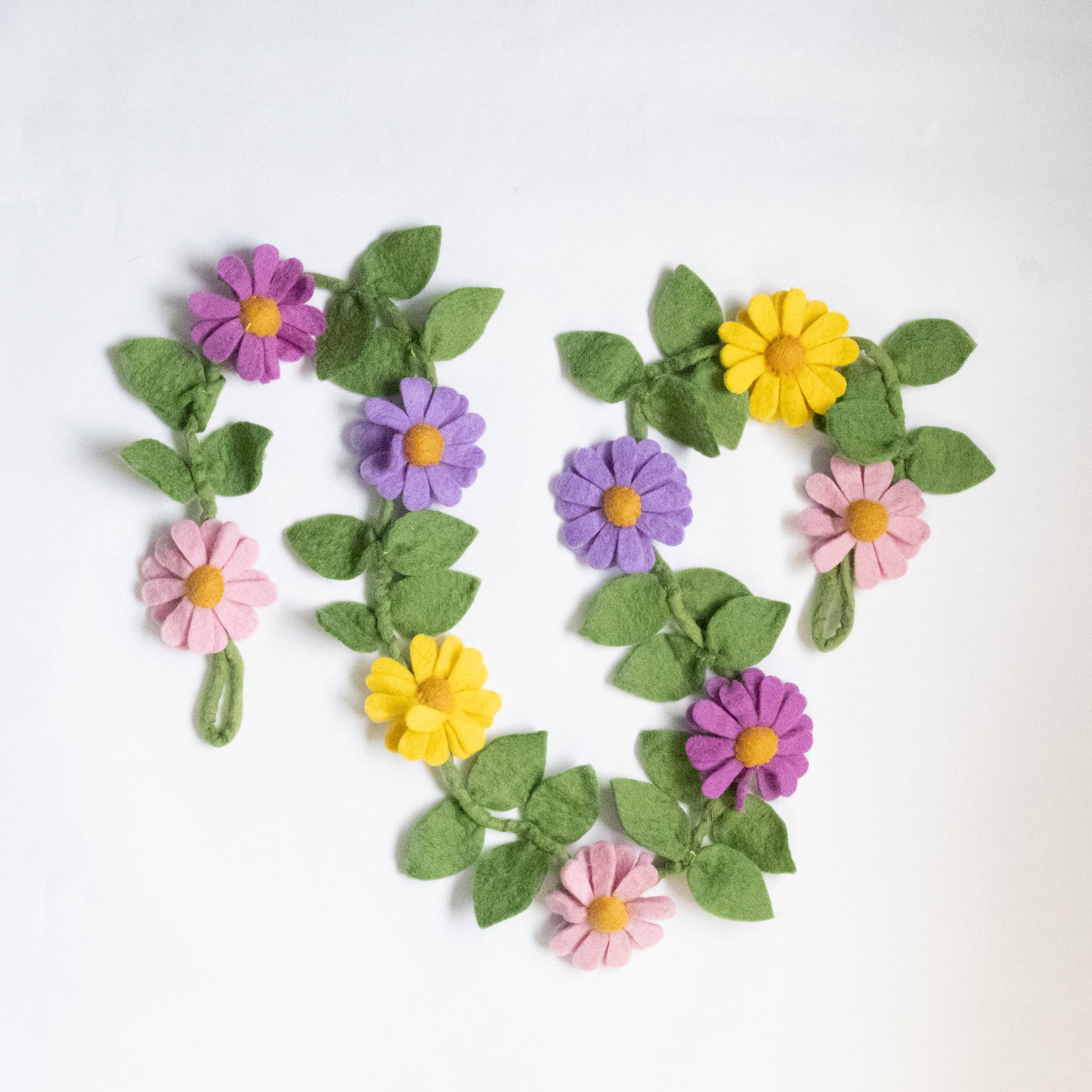 Multi Color Daisy Garland
