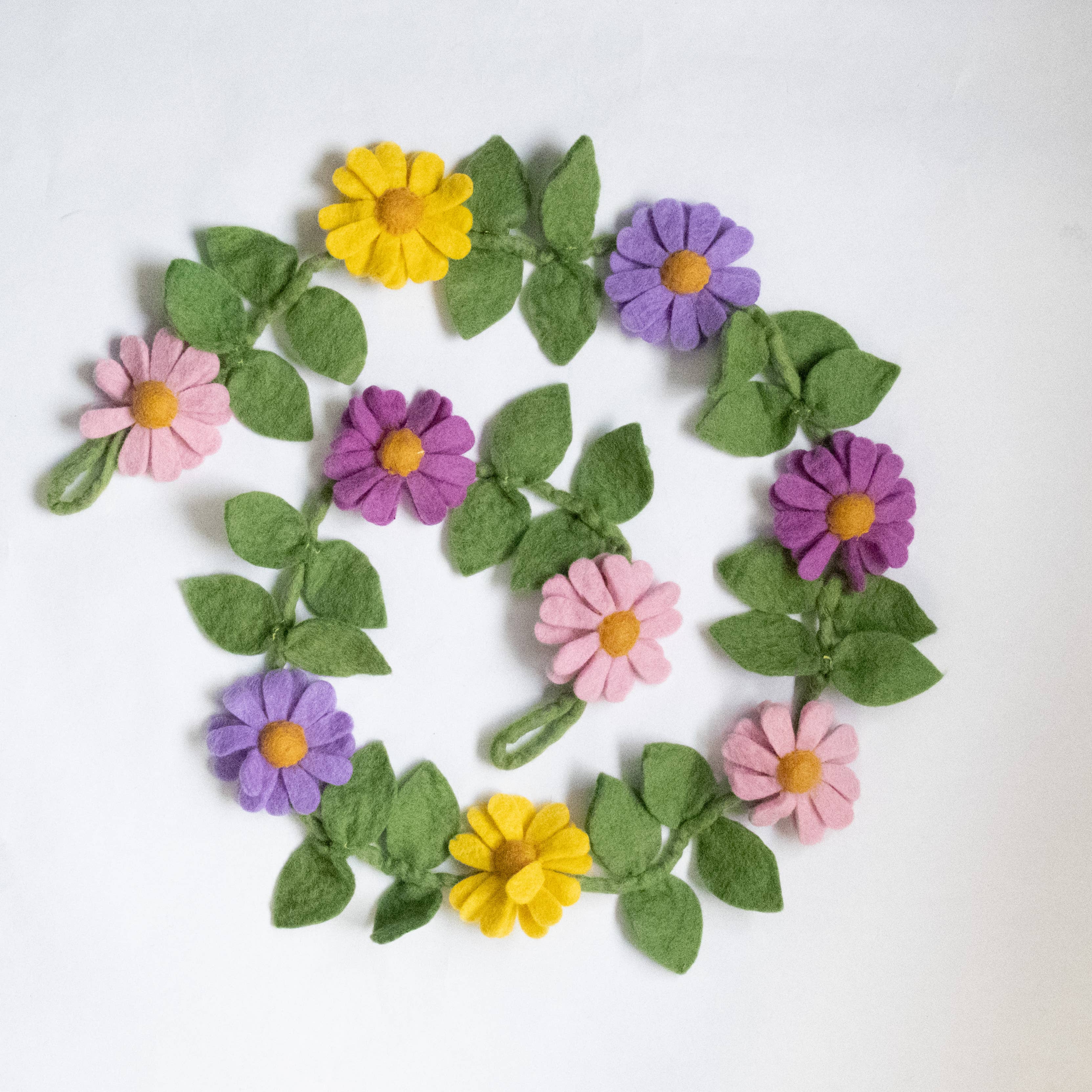 Multi Color Daisy Garland