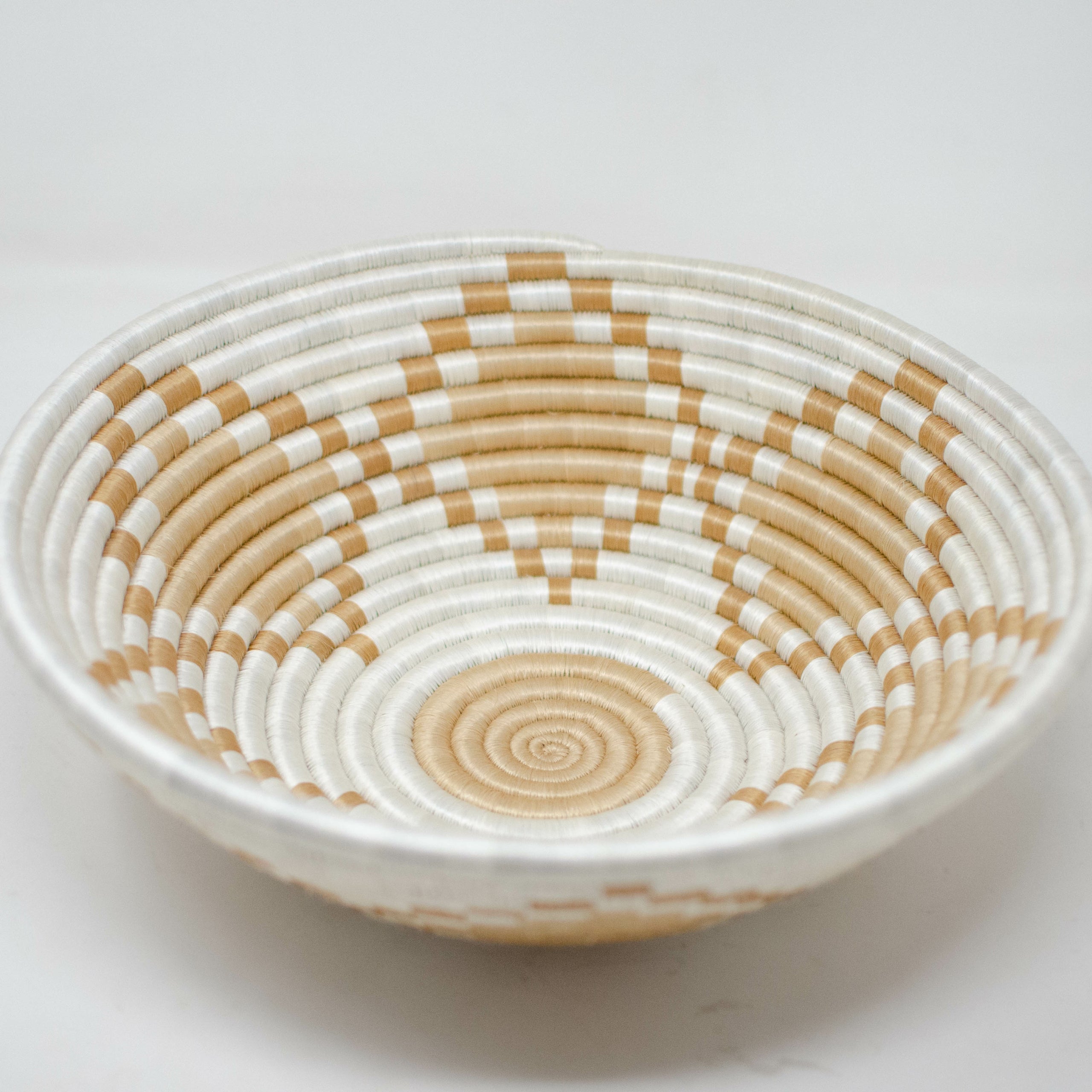 Neri Woven Bowl - Assorted Sizes (*Large-Local Pickup/Local Delivery Only)