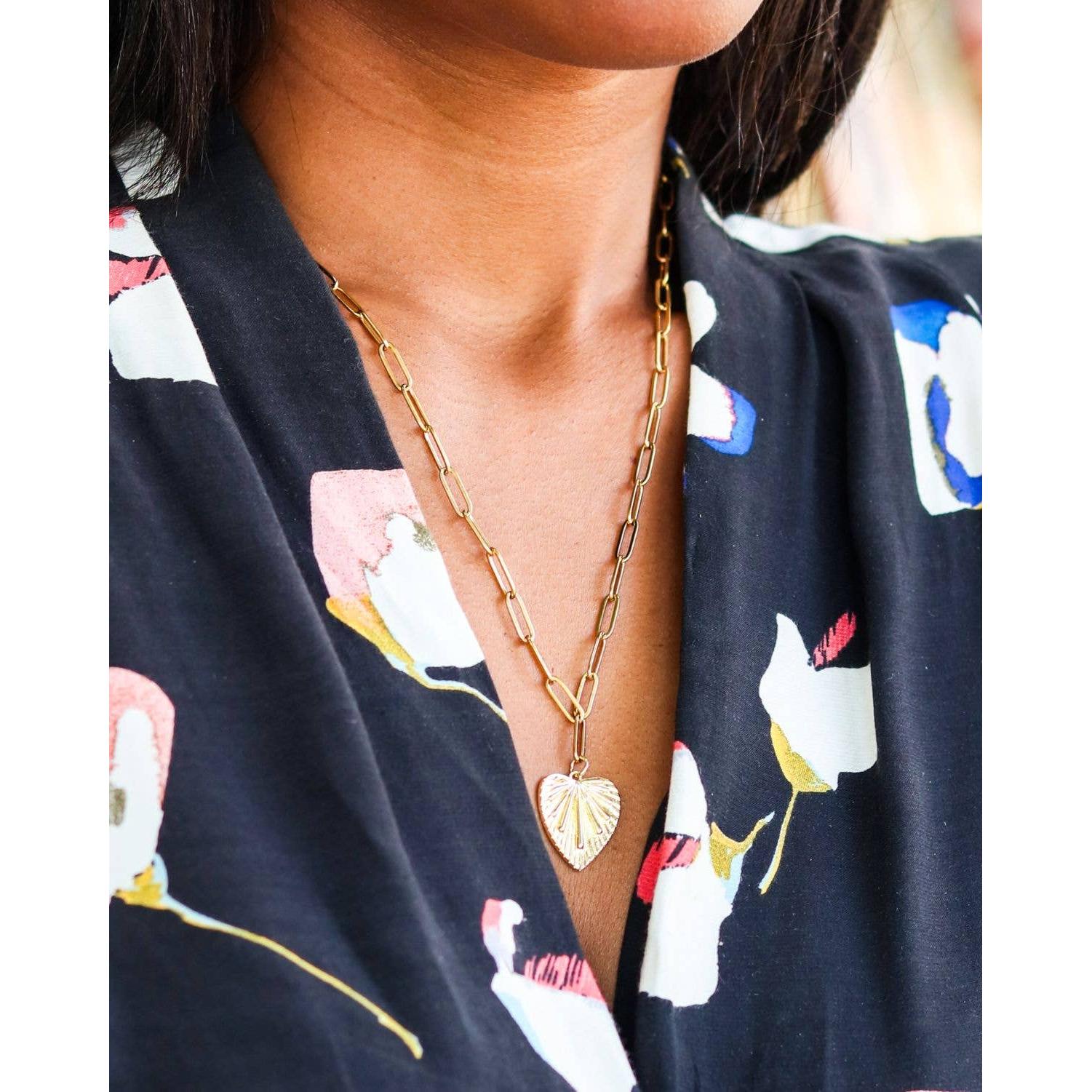 Rae Necklace