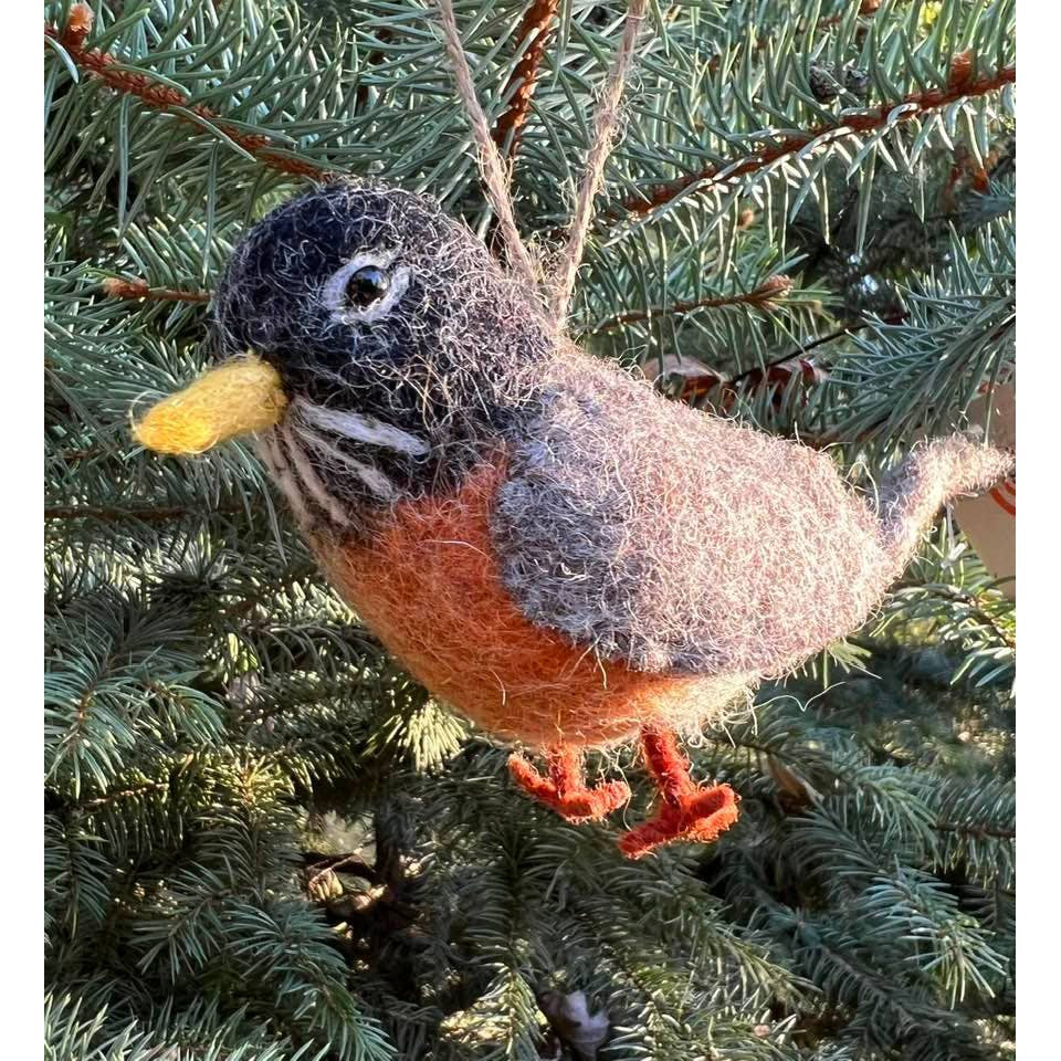 Red Robin Felt Bird Ornaments