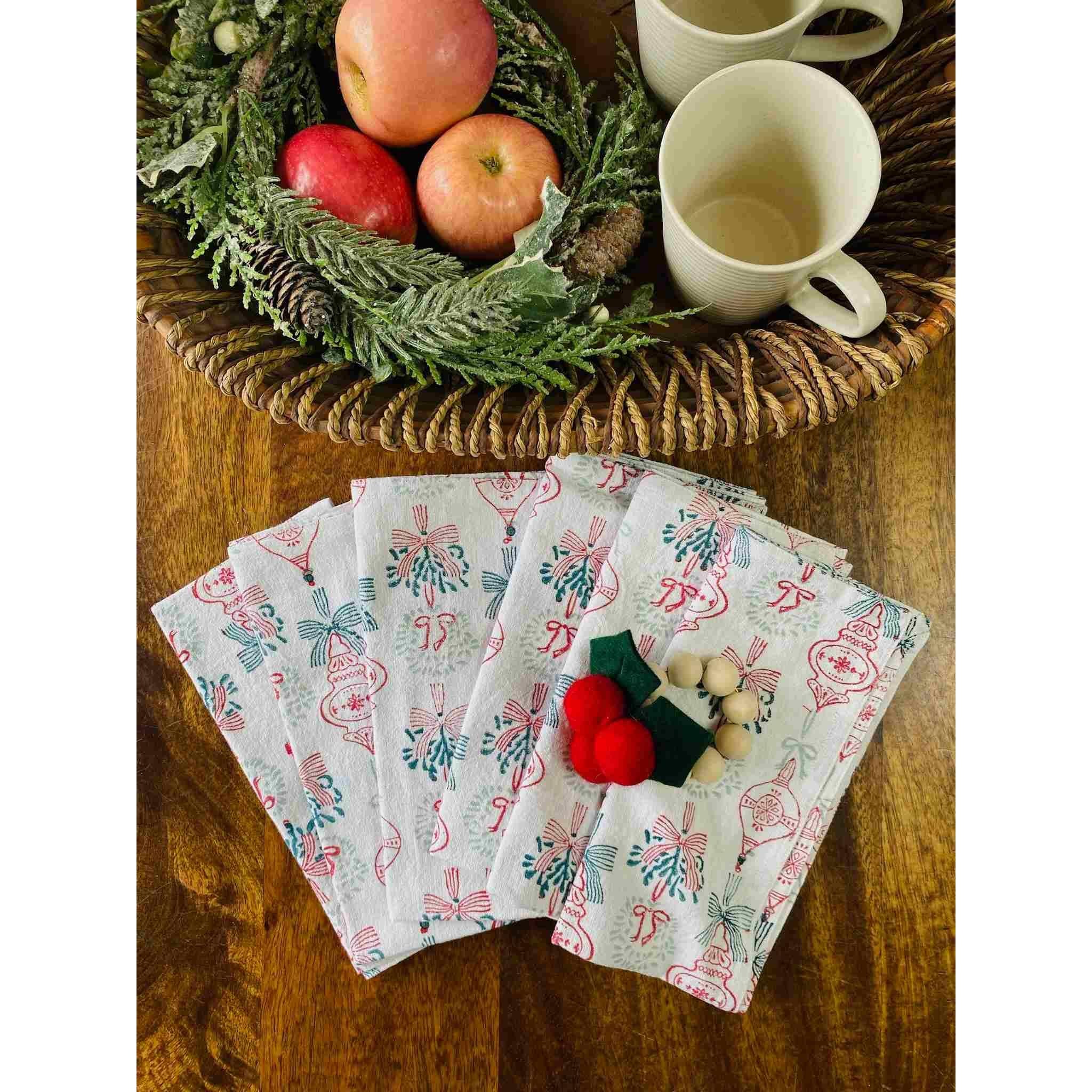 Ribbon and Wreath Napkin Set