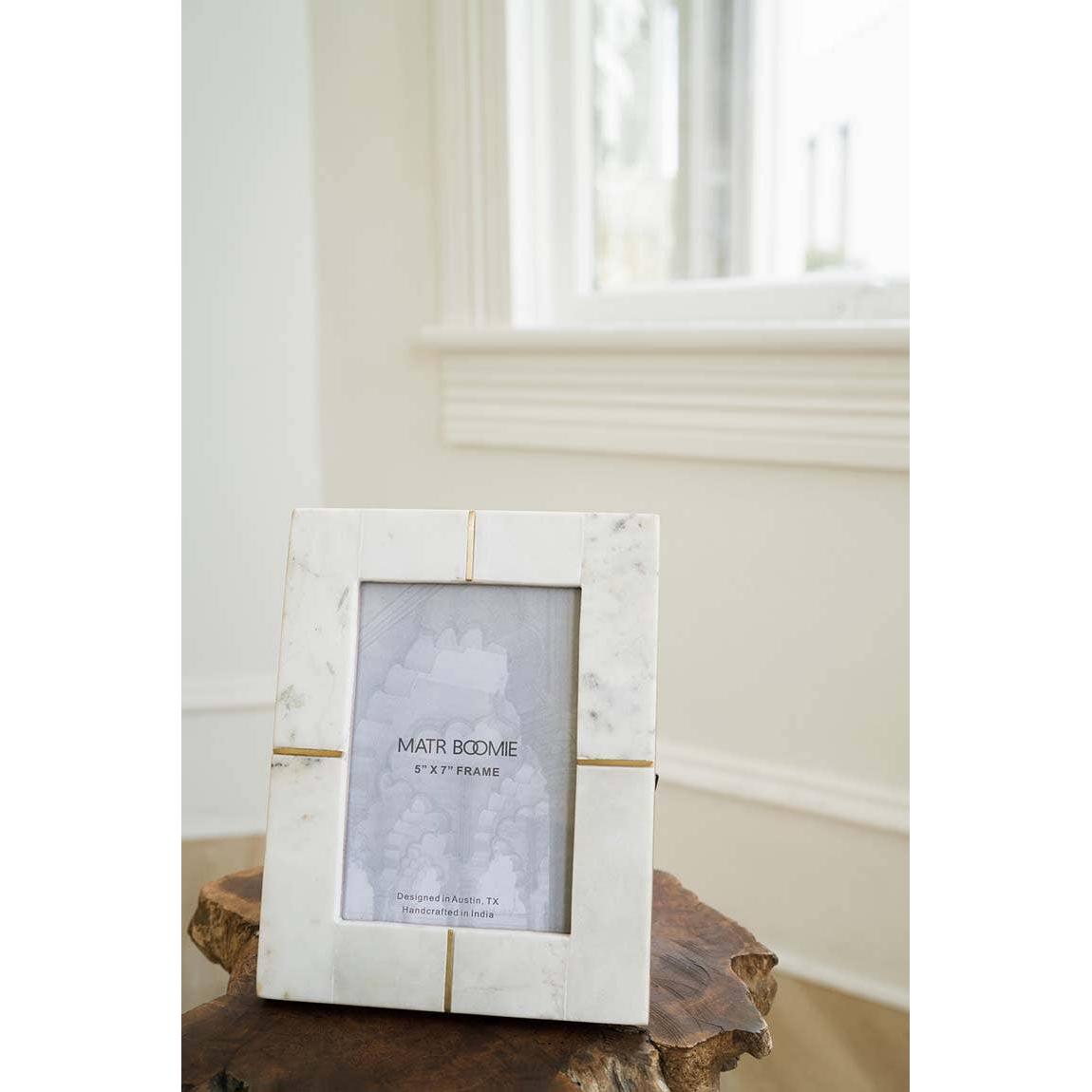 Sammita 5”x 7” White Picture Frame