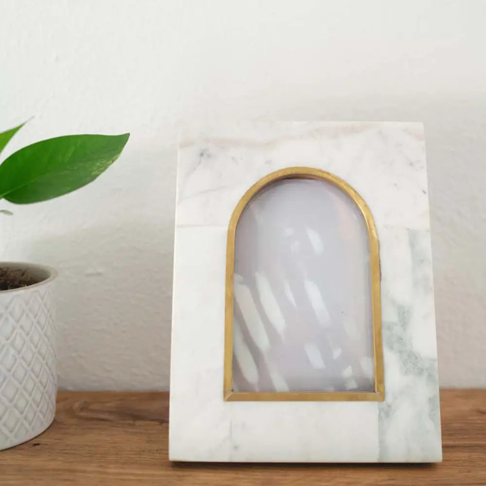 Sammita Arch 4x6 Picture Frame