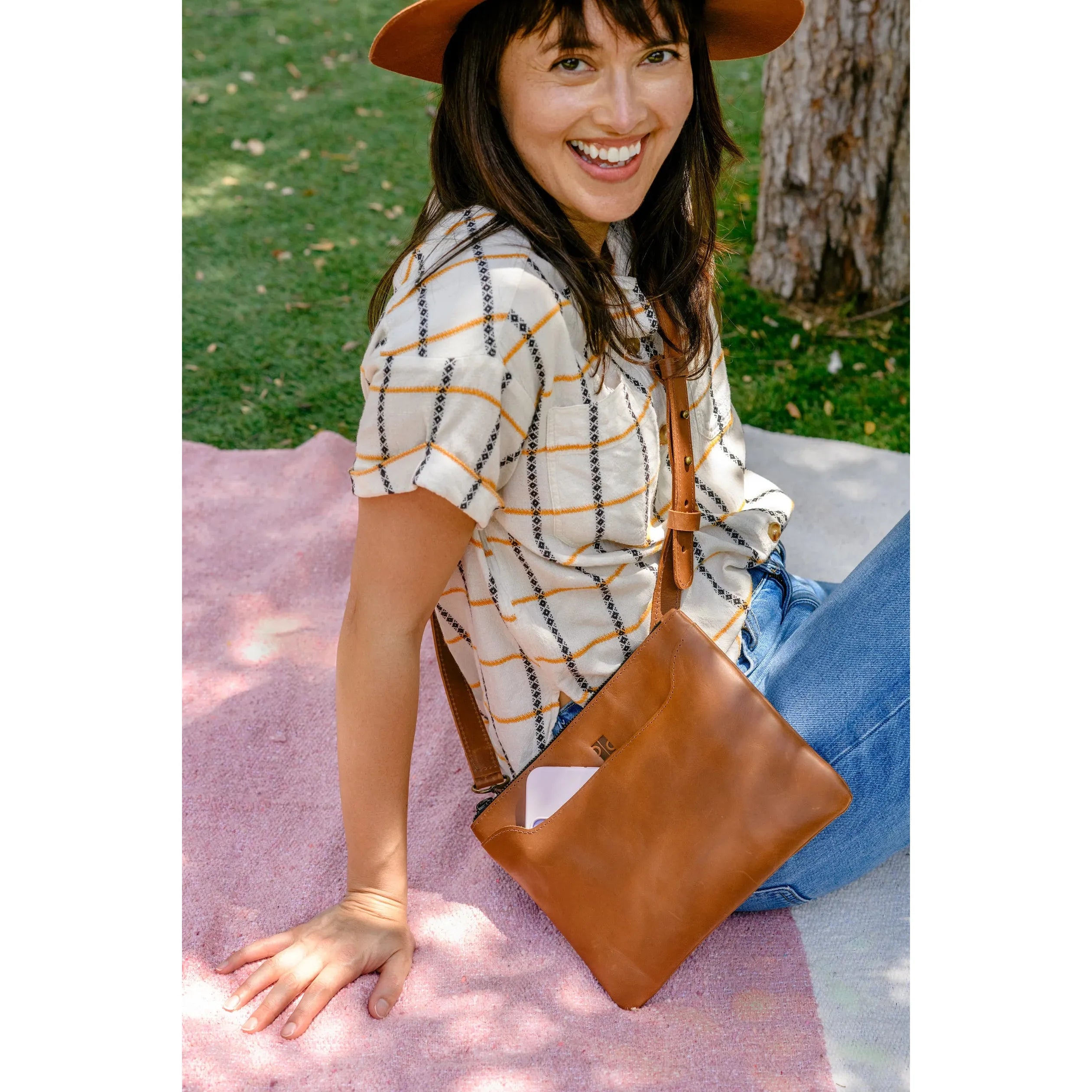 Simple Crossbody- Assorted Colors