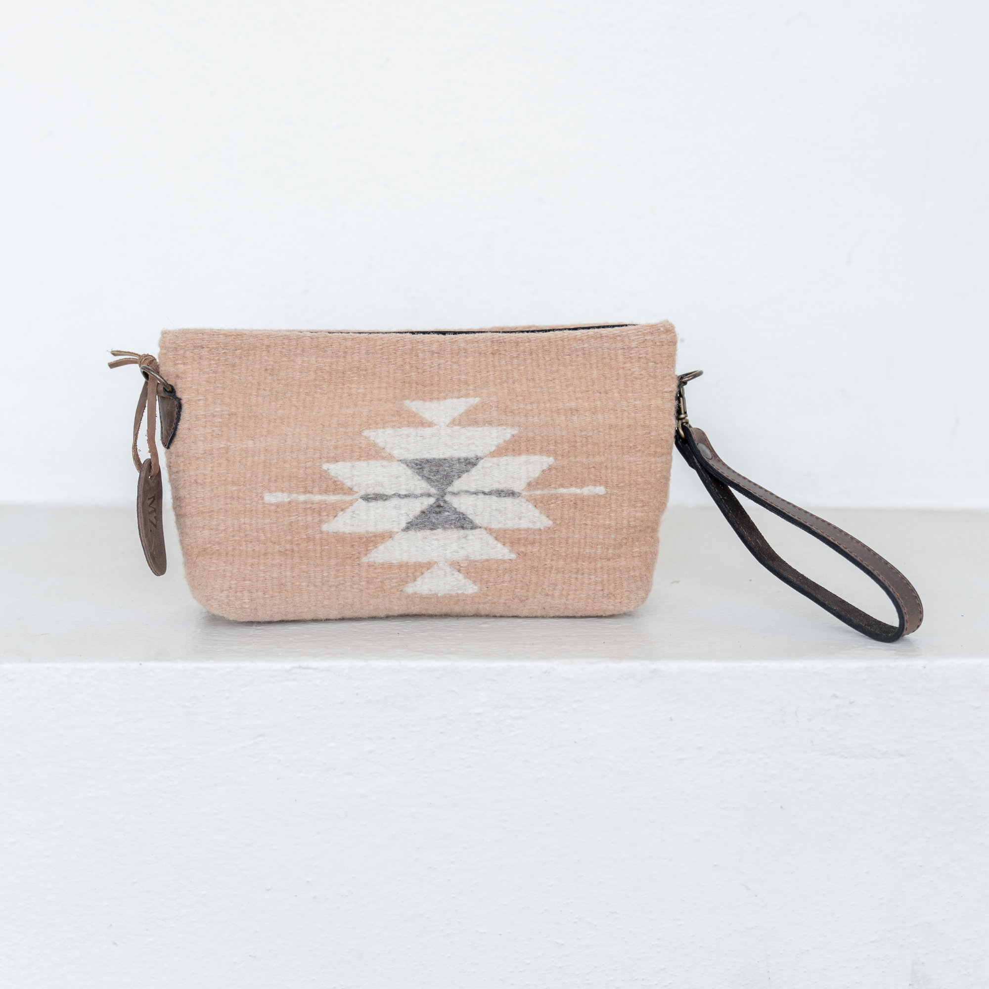 Single Star 3-in-1 Convertible Clutch