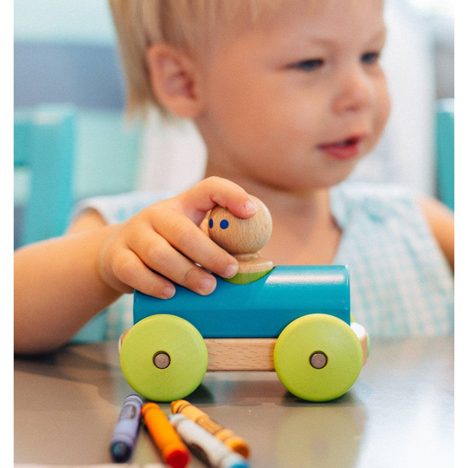 Tegu Magnetic Racer