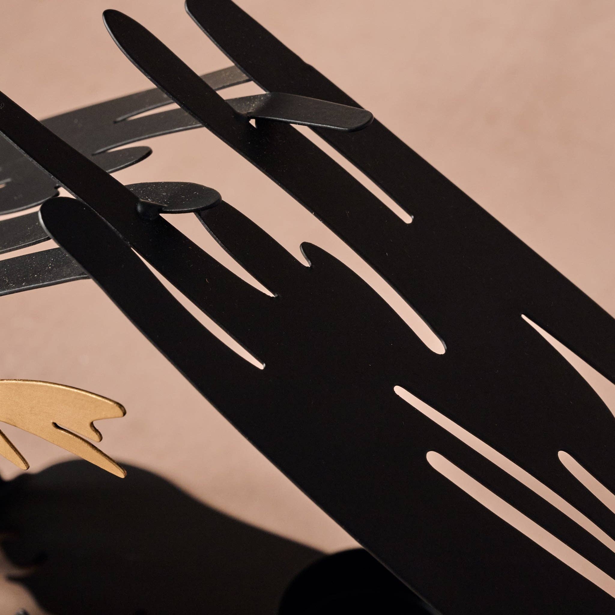 Traad Iron Nativity Creche