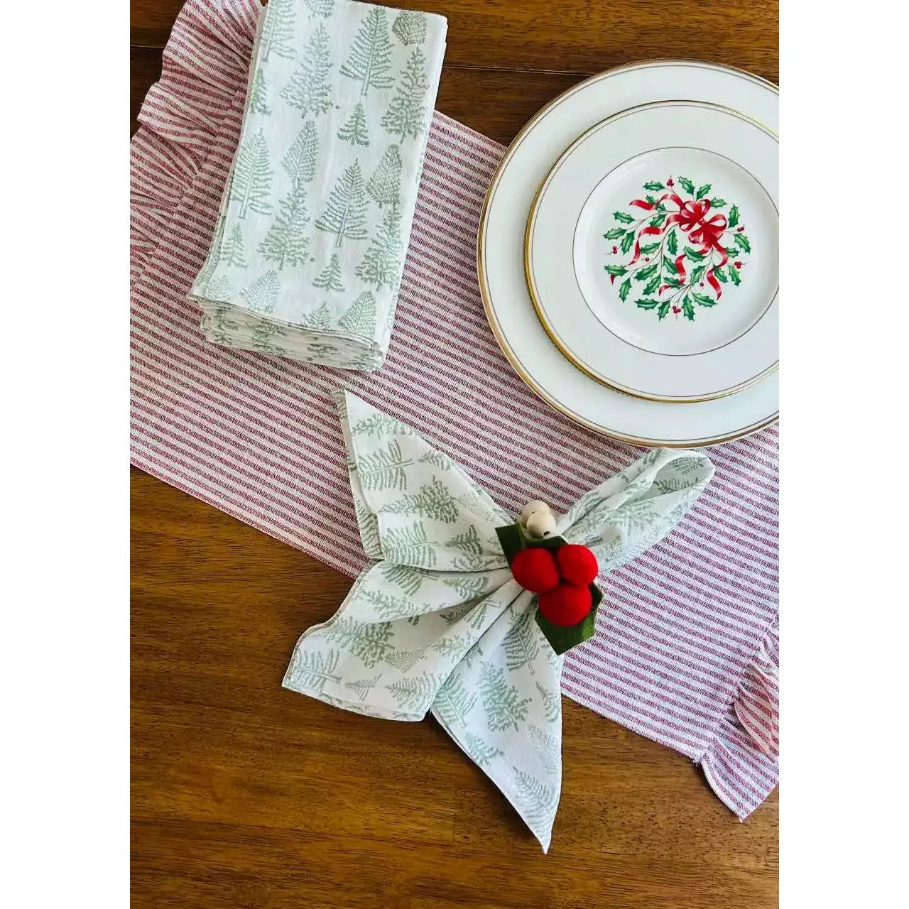 Whispering Pines Napkin Set