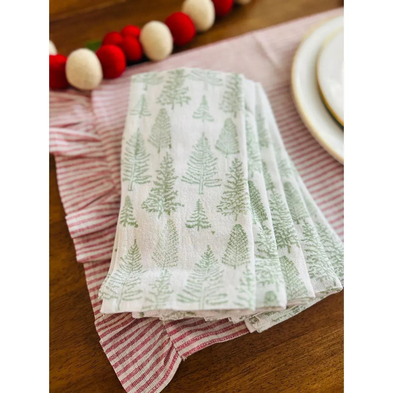 Whispering Pines Napkin Set