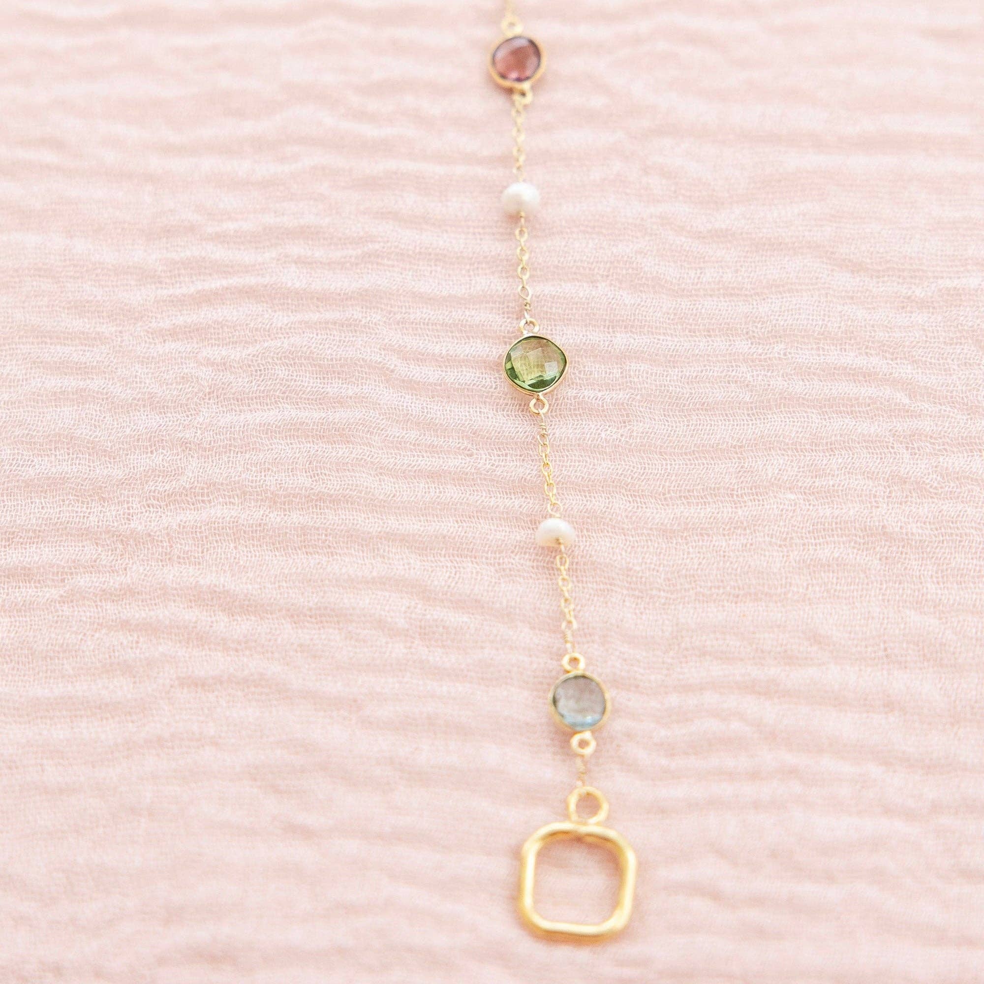 Willow Crest Necklace
