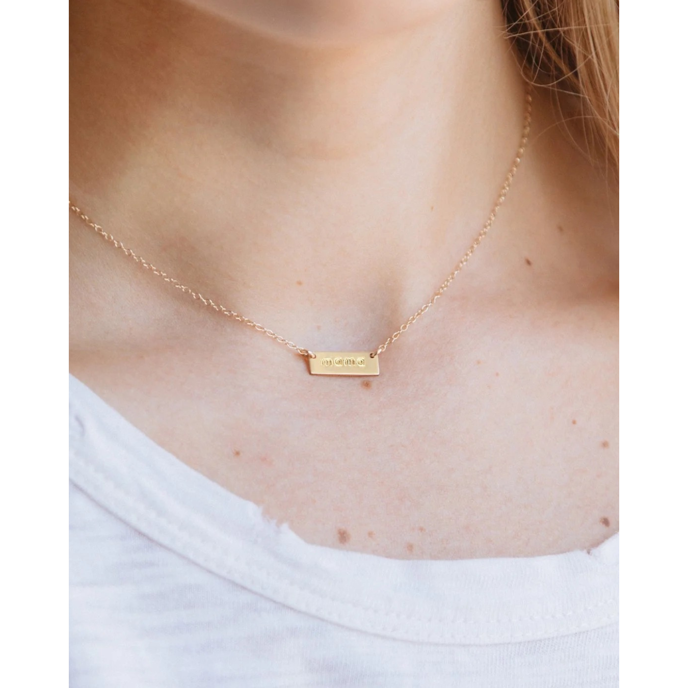 "mama" Vista Necklace