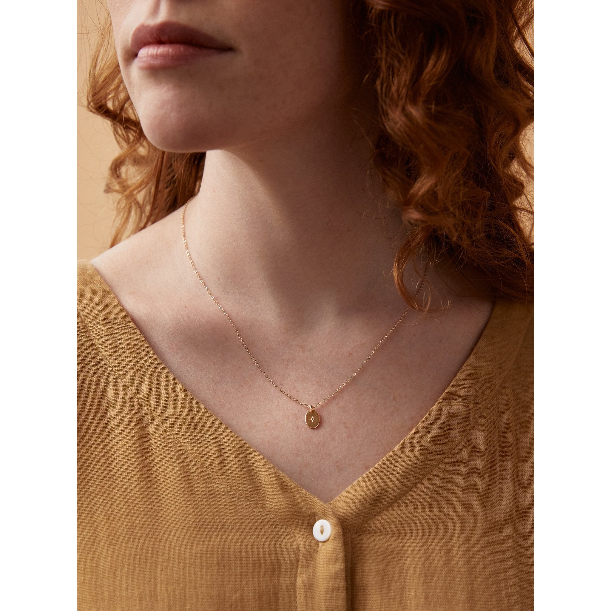 Dainty Oval Necklace